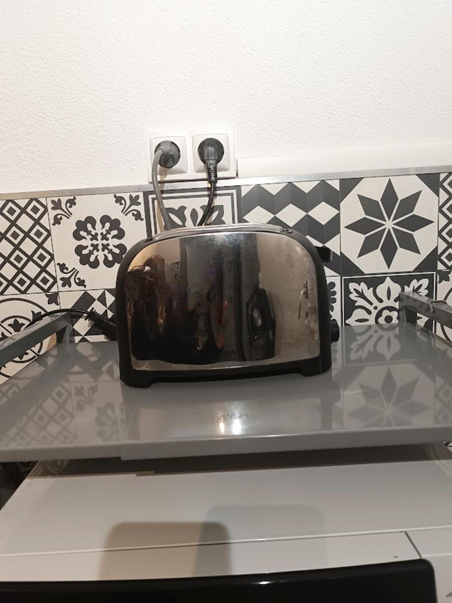Le Reflet Des Montagnes, Studio, Centre Luchon, 4 Personnes Bagnères-de-Luchon Екстериор снимка